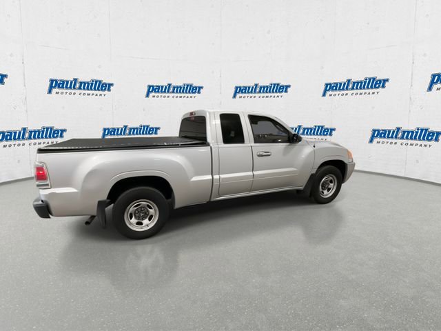 Used 2007 Mitsubishi Raider LS RWD image 12
