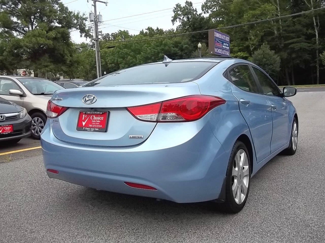 Used 2012 Hyundai Elantra Limited w/ Technology Pkg 5 FWD image 2