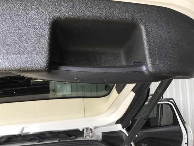 Used 2017 Ford Escape Titanium FWD image 39