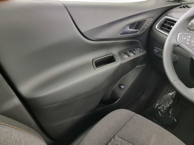 Used 2024 Chevrolet Equinox LT FWD image 31