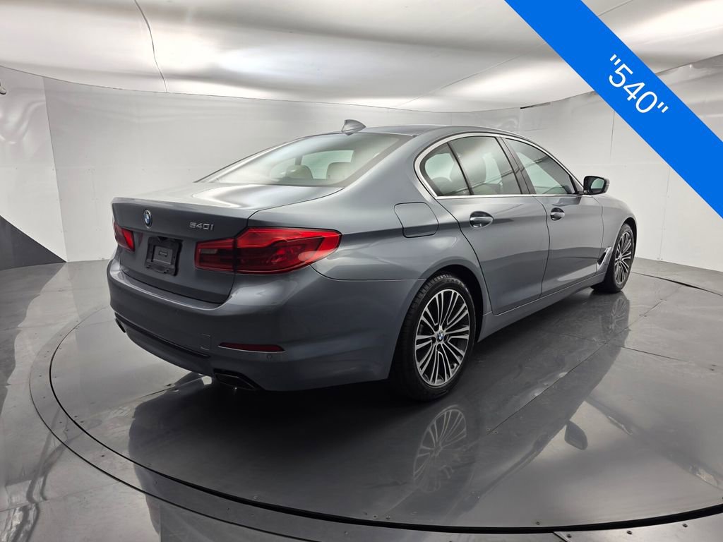 Used 2019 BMW 540i w/ Convenience Package RWD image 4