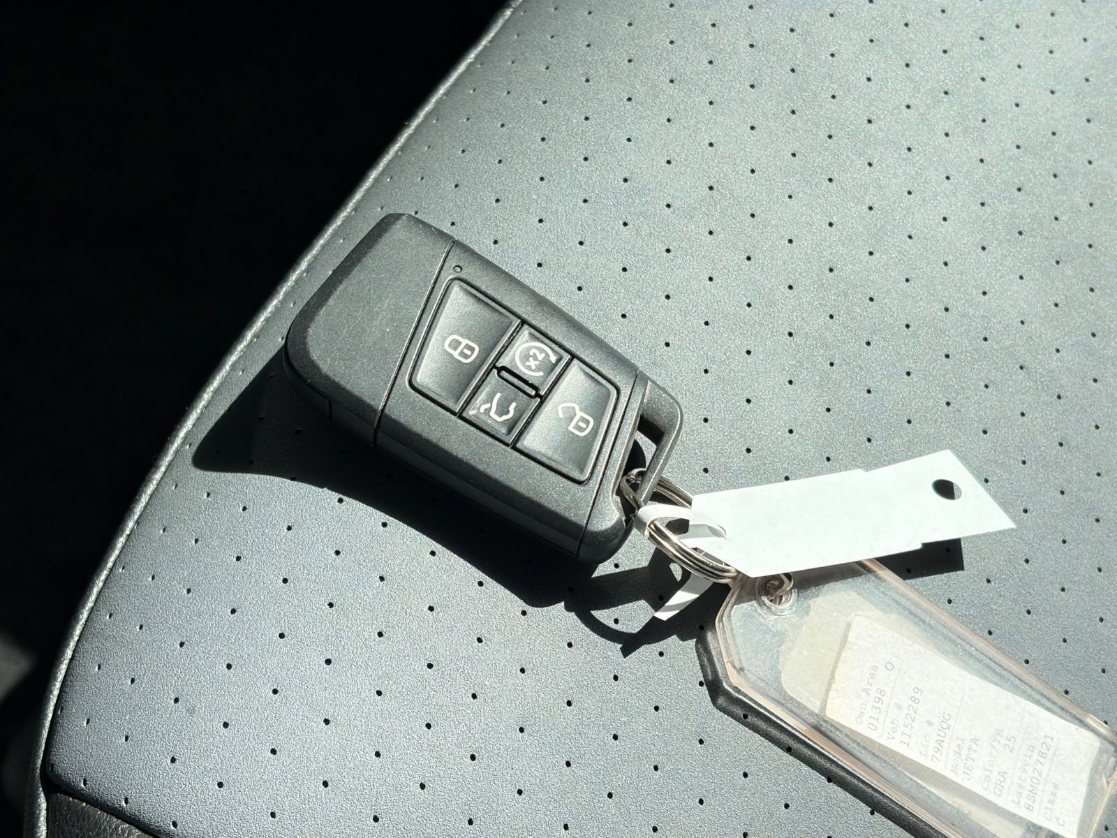 Used 2025 Volkswagen Jetta SE image 21