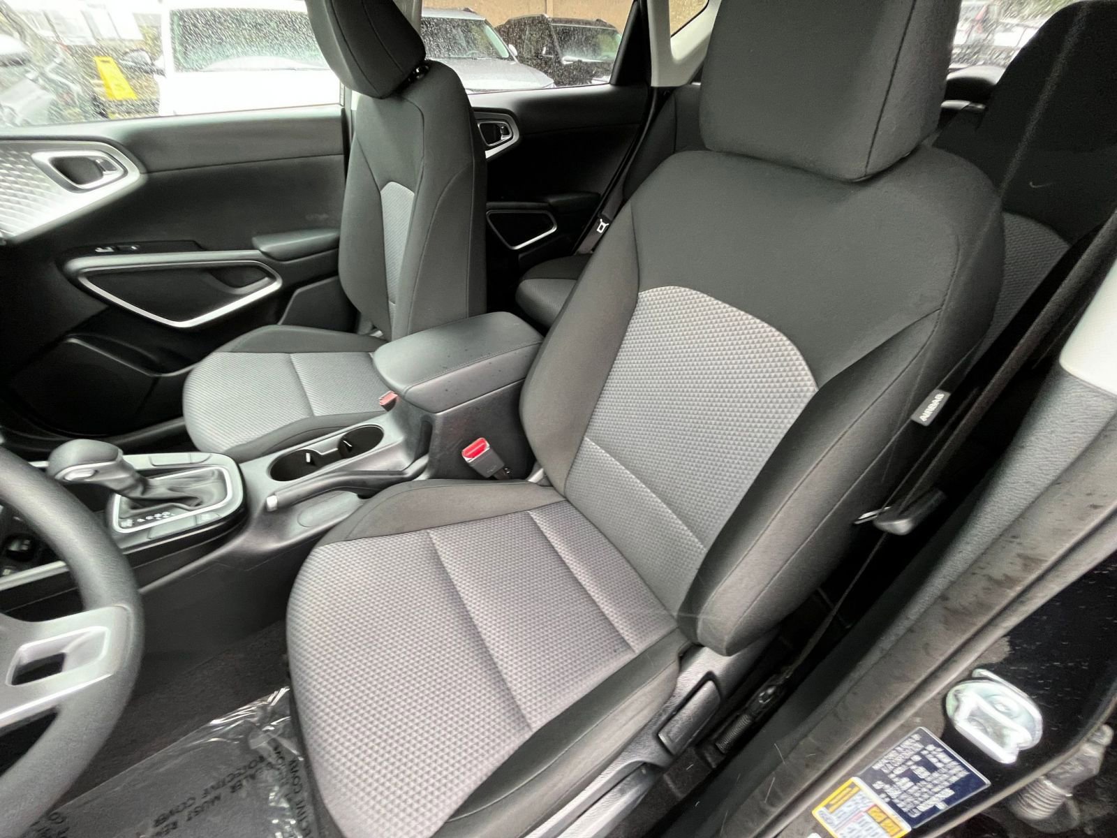 Used 2025 Kia Soul LX w/ LX Technology Package image 36