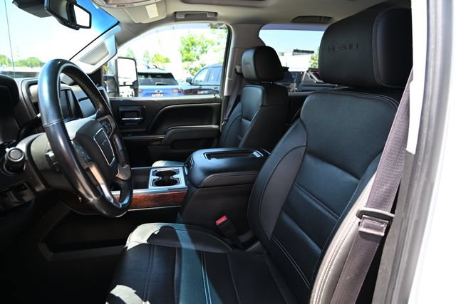 Used 2016 GMC Sierra 3500 Denali w/ Duramax Plus Package AWD/4WD image 31