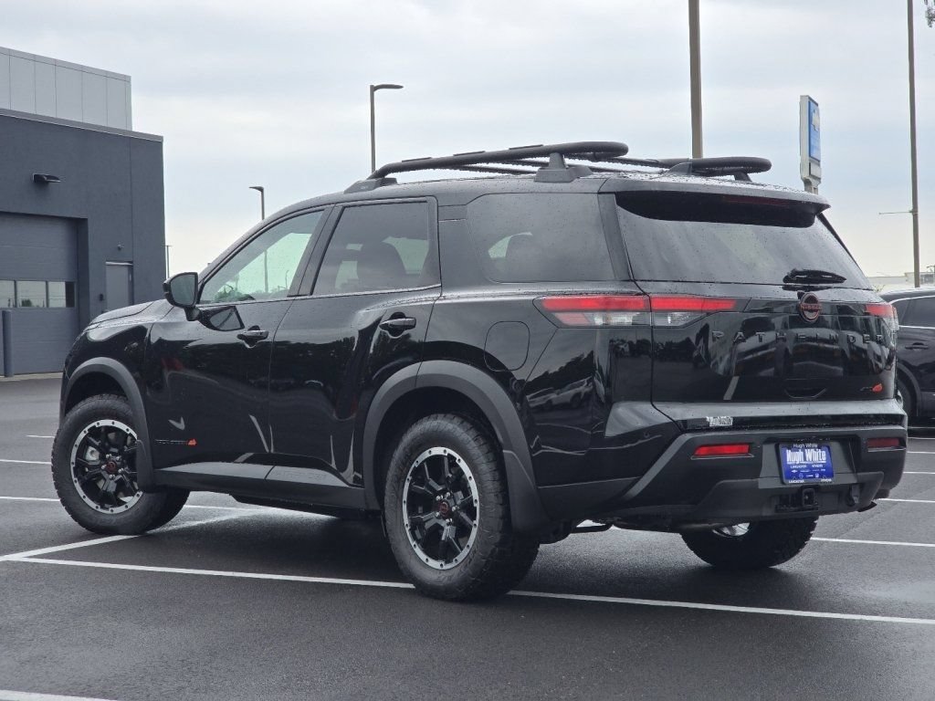 New 2026 Nissan Pathfinder Rock Creek w/ Rock Creek Premium Package AWD/4WD image 12