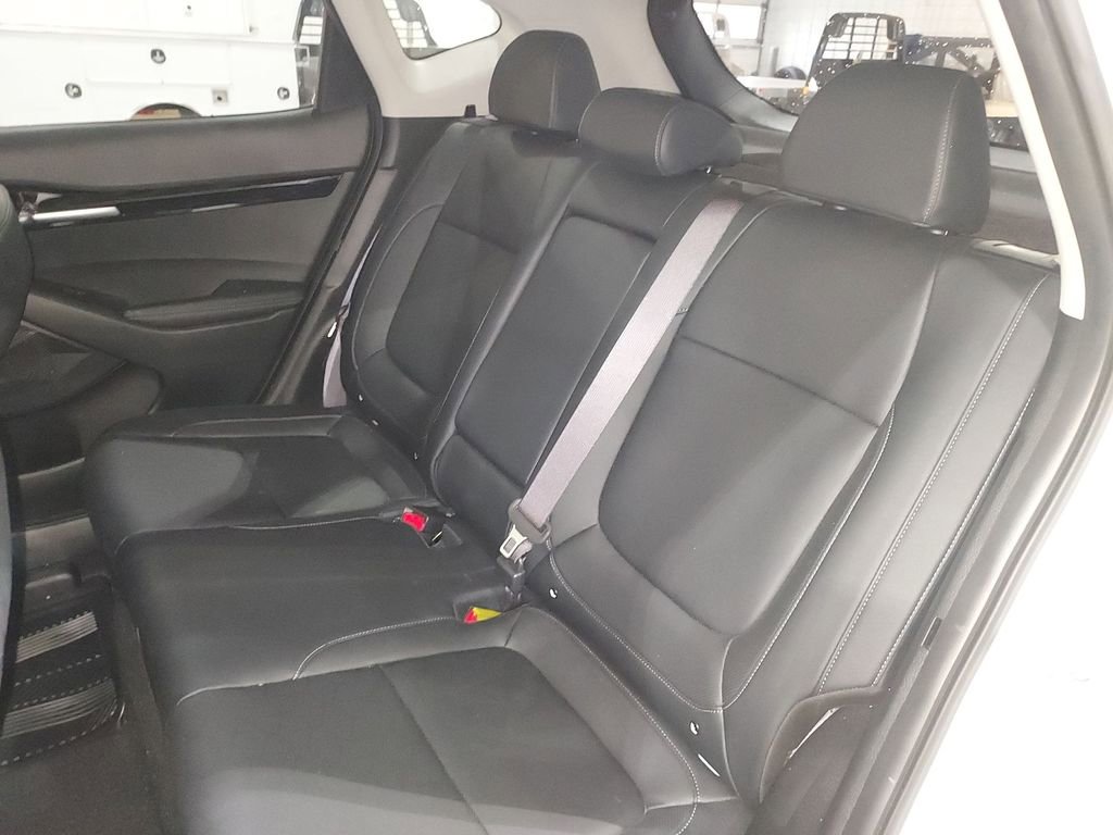 Used 2024 Kia Seltos SX image 28