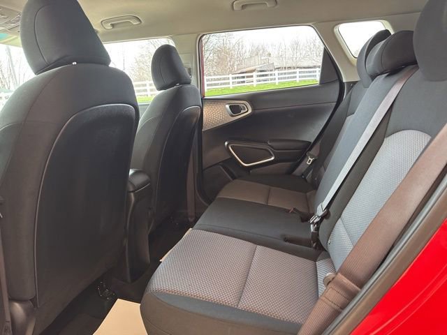 Used 2024 Kia Soul LX w/ Option Group 015 image 29
