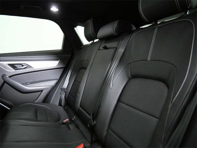 Used 2026 Jaguar F-PACE R-Dynamic S image 15