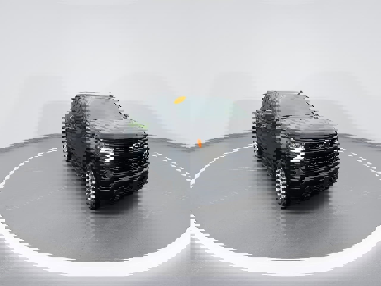 Used 2023 Chevrolet Silverado 1500 RST image 2