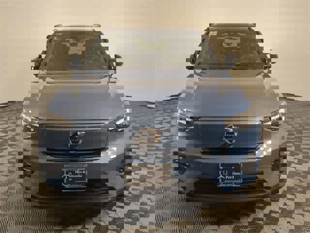 Used 2023 Volvo XC40 Recharge Ultimate w/ Protection Package Premier image 23