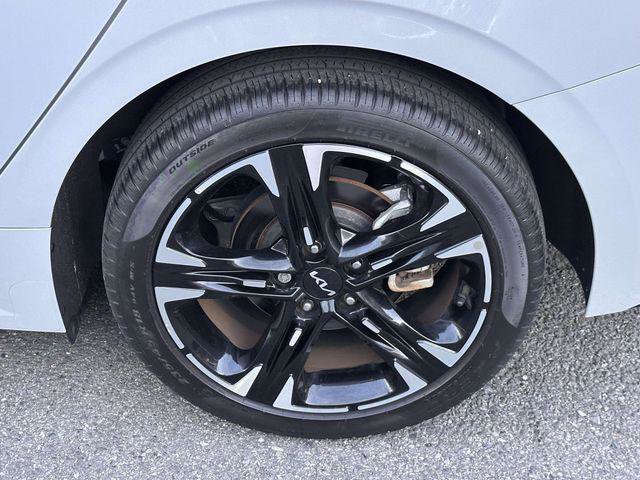 Used 2023 Kia K5 GT-Line w/ GT-Line Premium Package FWD image 12