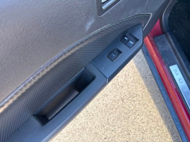 Used 2006 Ford Mustang Convertible image 9