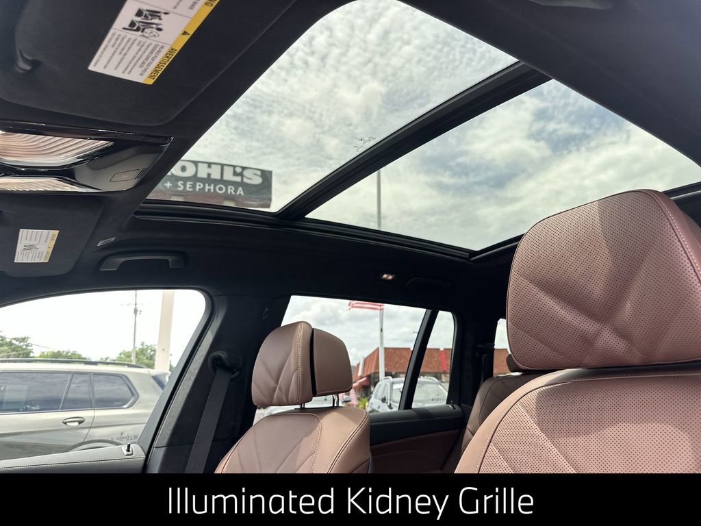 Certified 2026 BMW X7 xDrive40i w/ M Sport Package image 29