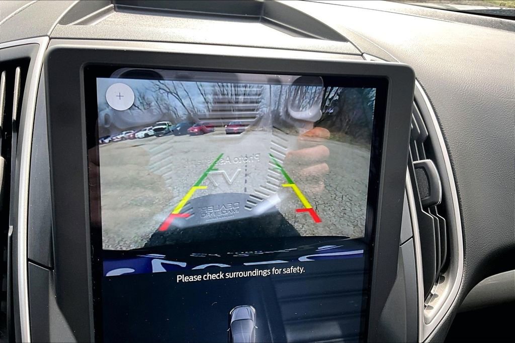 Used 2023 Ford Edge SEL image 20