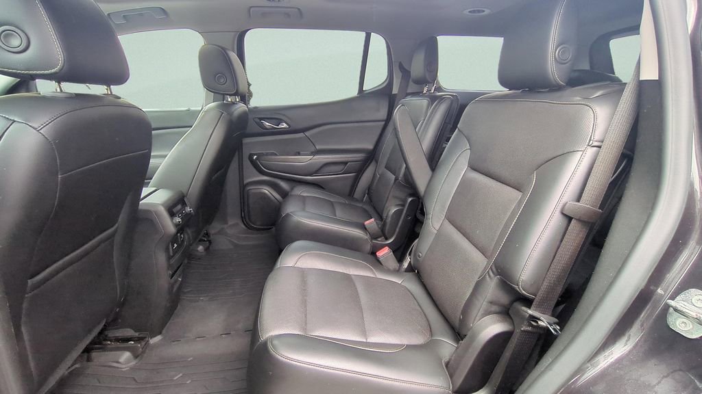 Used 2018 GMC Acadia SLT image 10