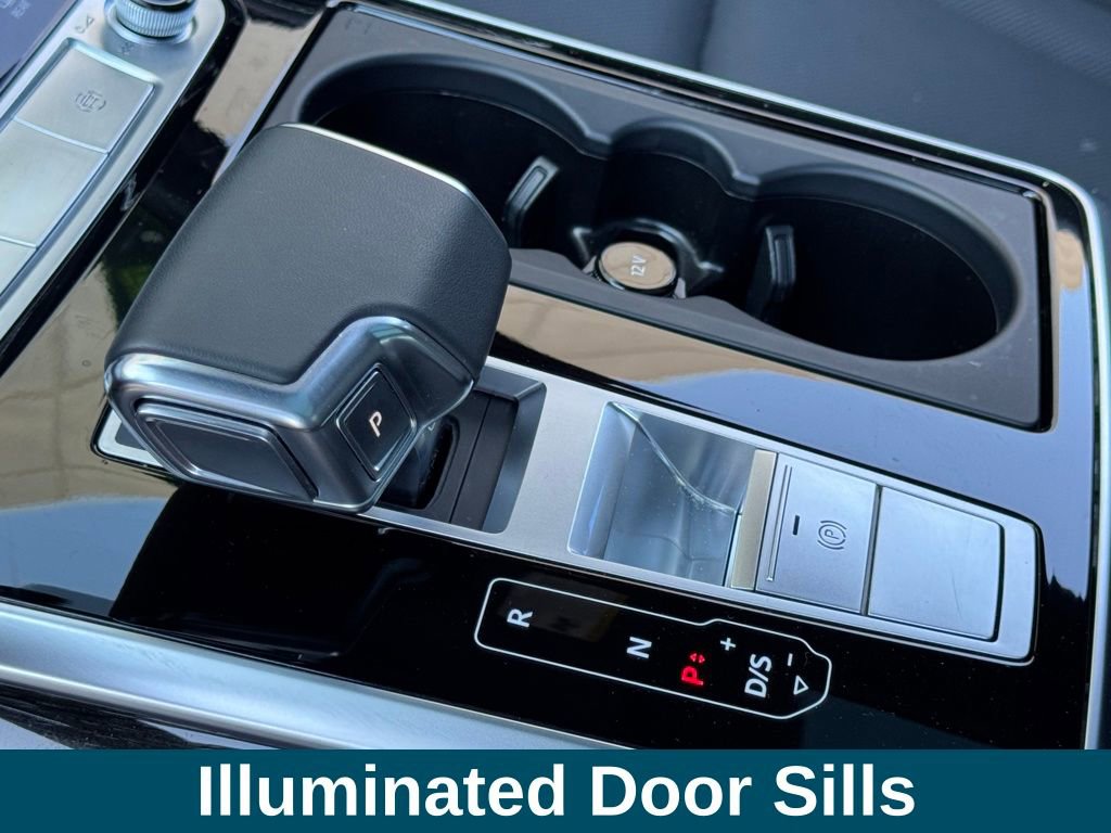 Used 2025 Audi Q7 3.0T Premium Plus image 24