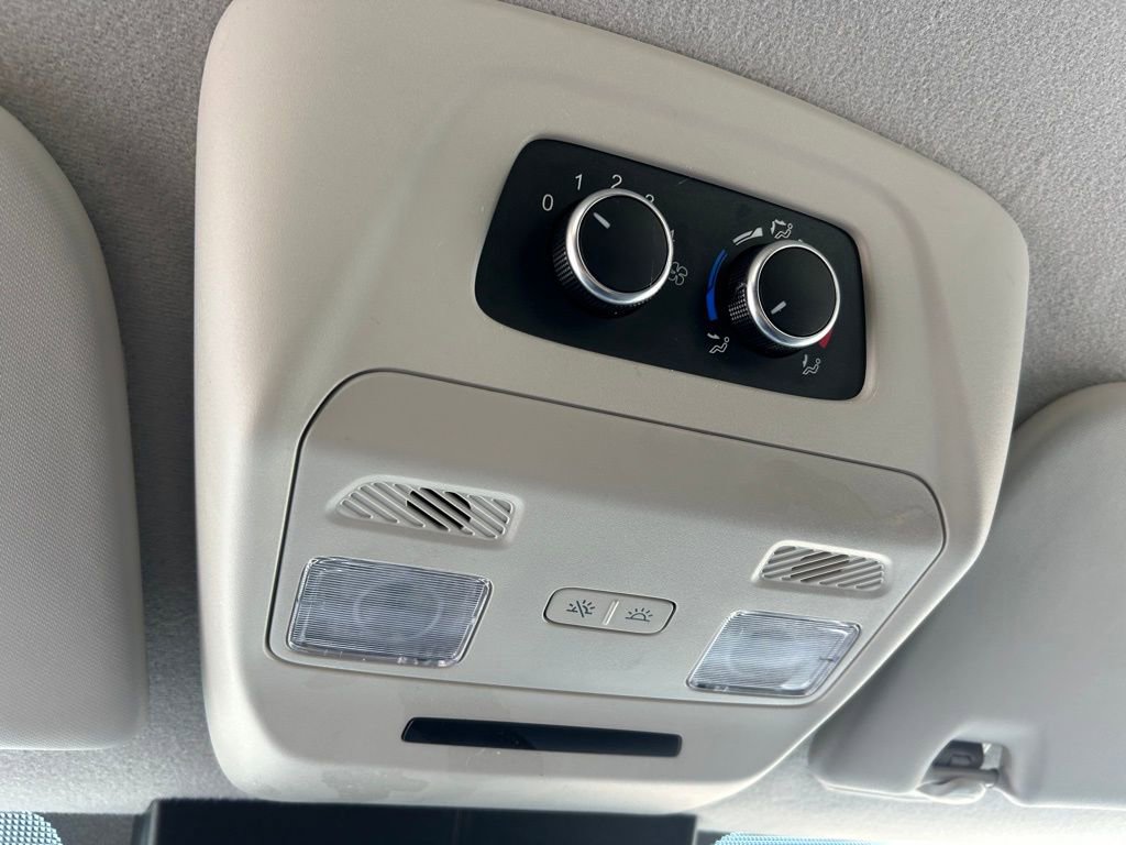 Used 2023 Ford Transit 350 XLT image 51