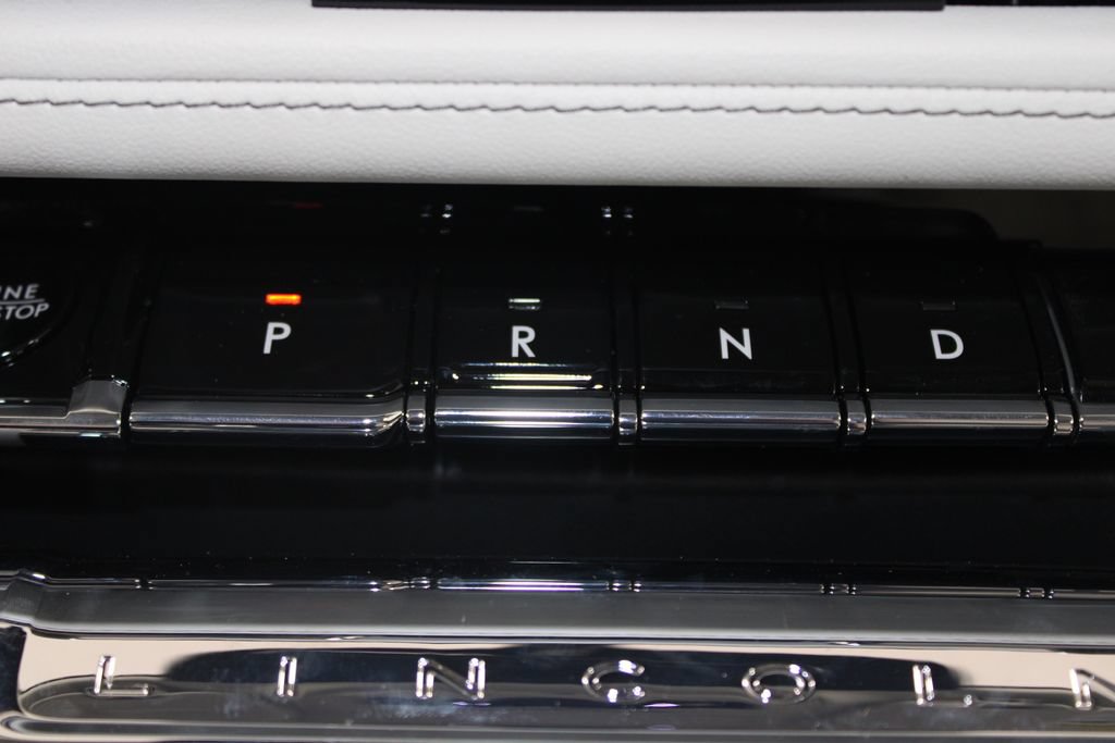 New 2026 Lincoln Aviator Reserve AWD/4WD image 41
