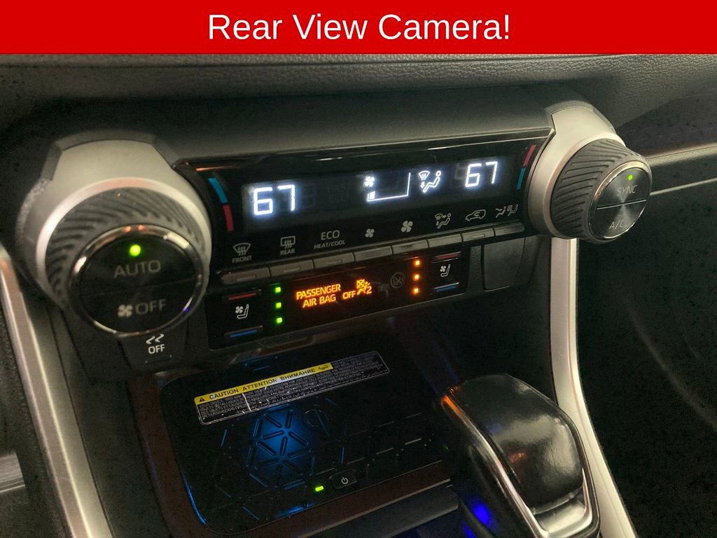 Used 2020 Toyota RAV4 Limited image 9