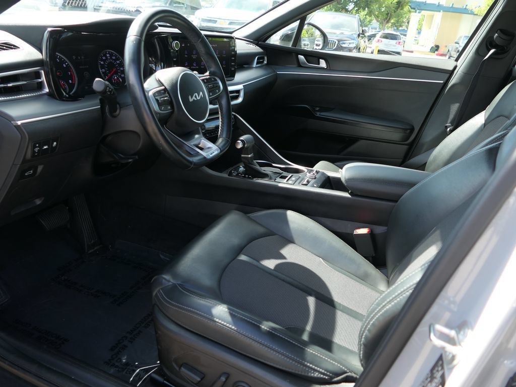 Used 2024 Kia K5 GT-Line w/ GT-Line Premium Package FWD image 10
