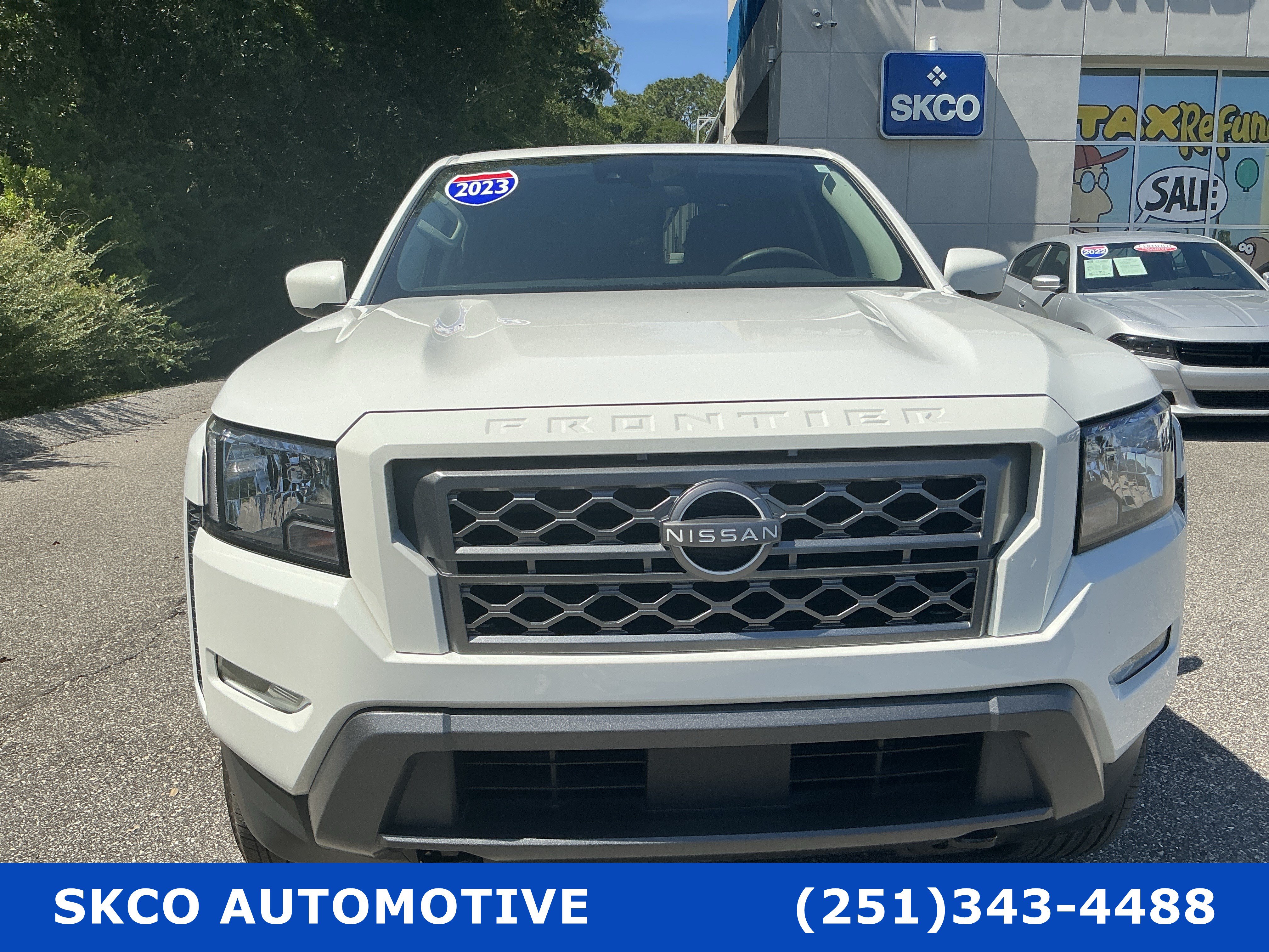 Used 2023 Nissan Frontier SV w/ SV Convenience Package AWD/4WD image 8