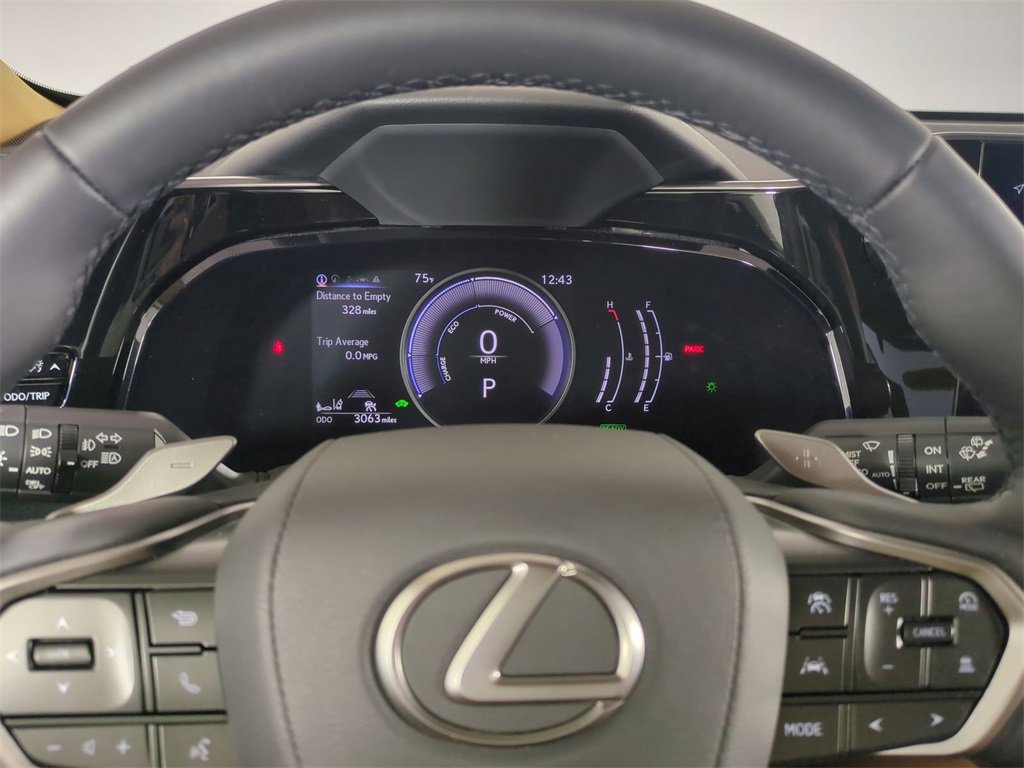 Used 2025 Lexus NX 350h AWD w/ Premium Package image 34