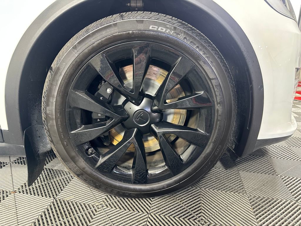 Used 2022 Tesla Model X Base image 14