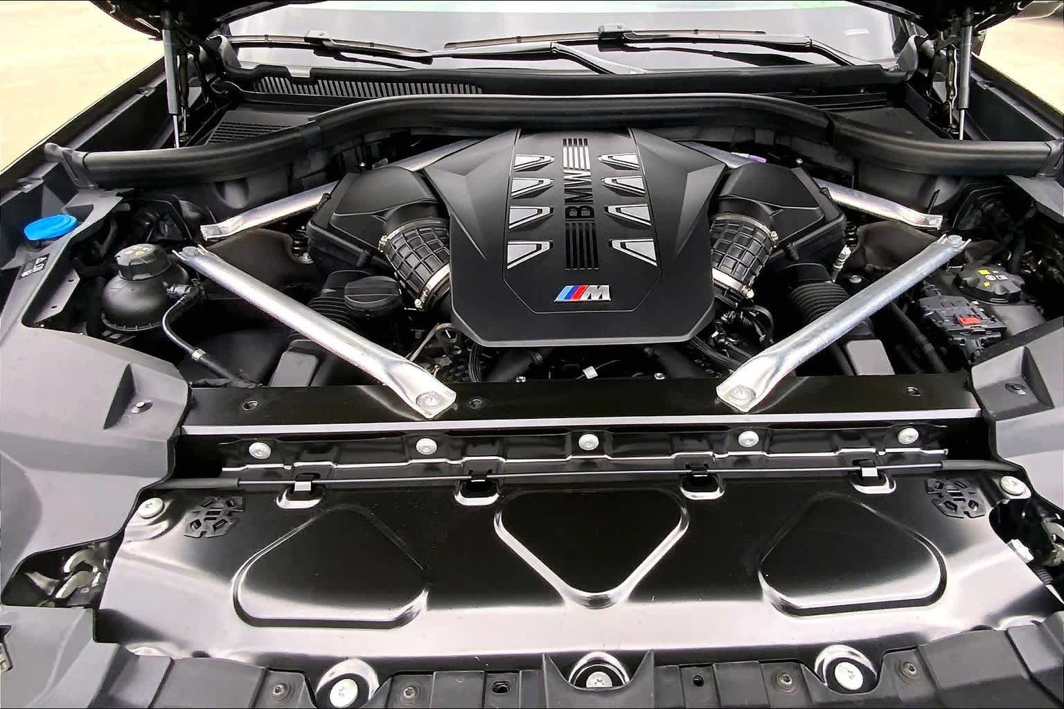 Used 2025 BMW X7 M60i AWD/4WD image 54