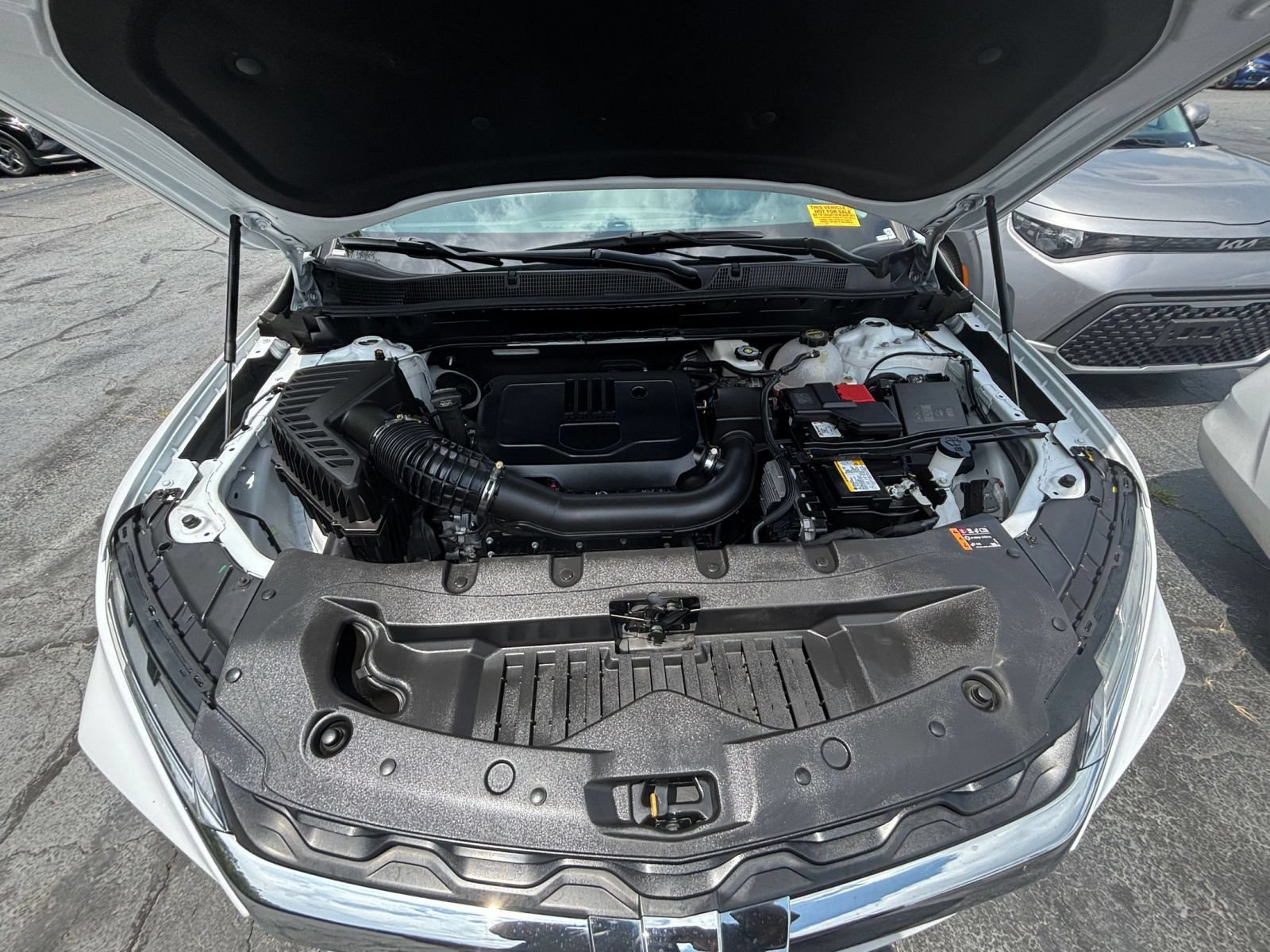Used 2025 Chevrolet Blazer LT FWD image 29