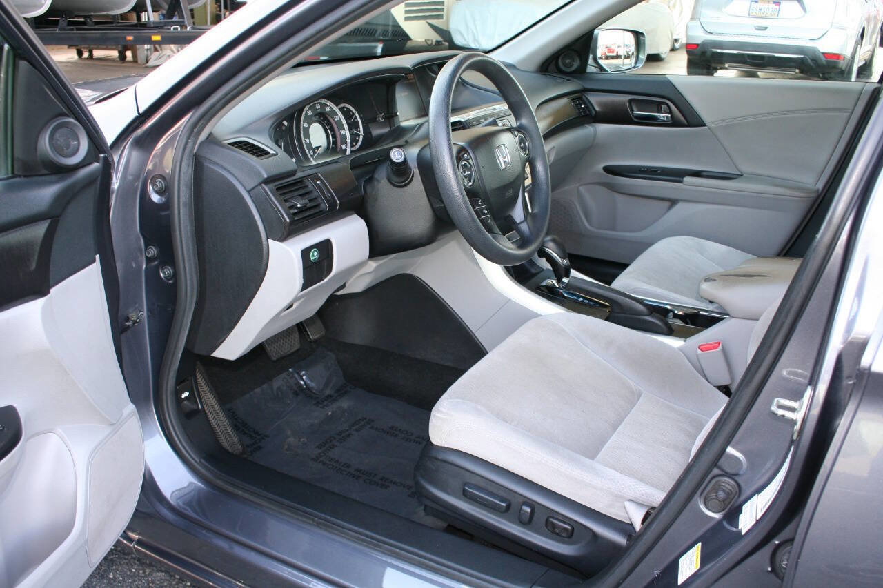 Used 2013 Honda Accord EX image 12