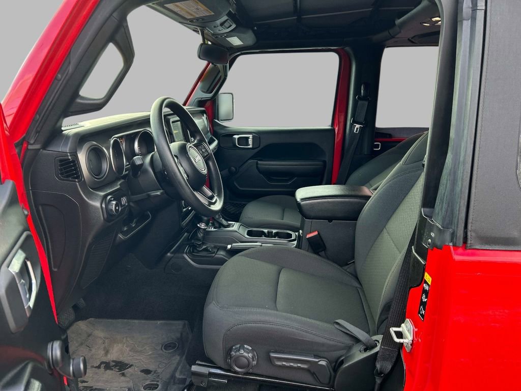 Used 2023 Jeep Wrangler Willys image 13