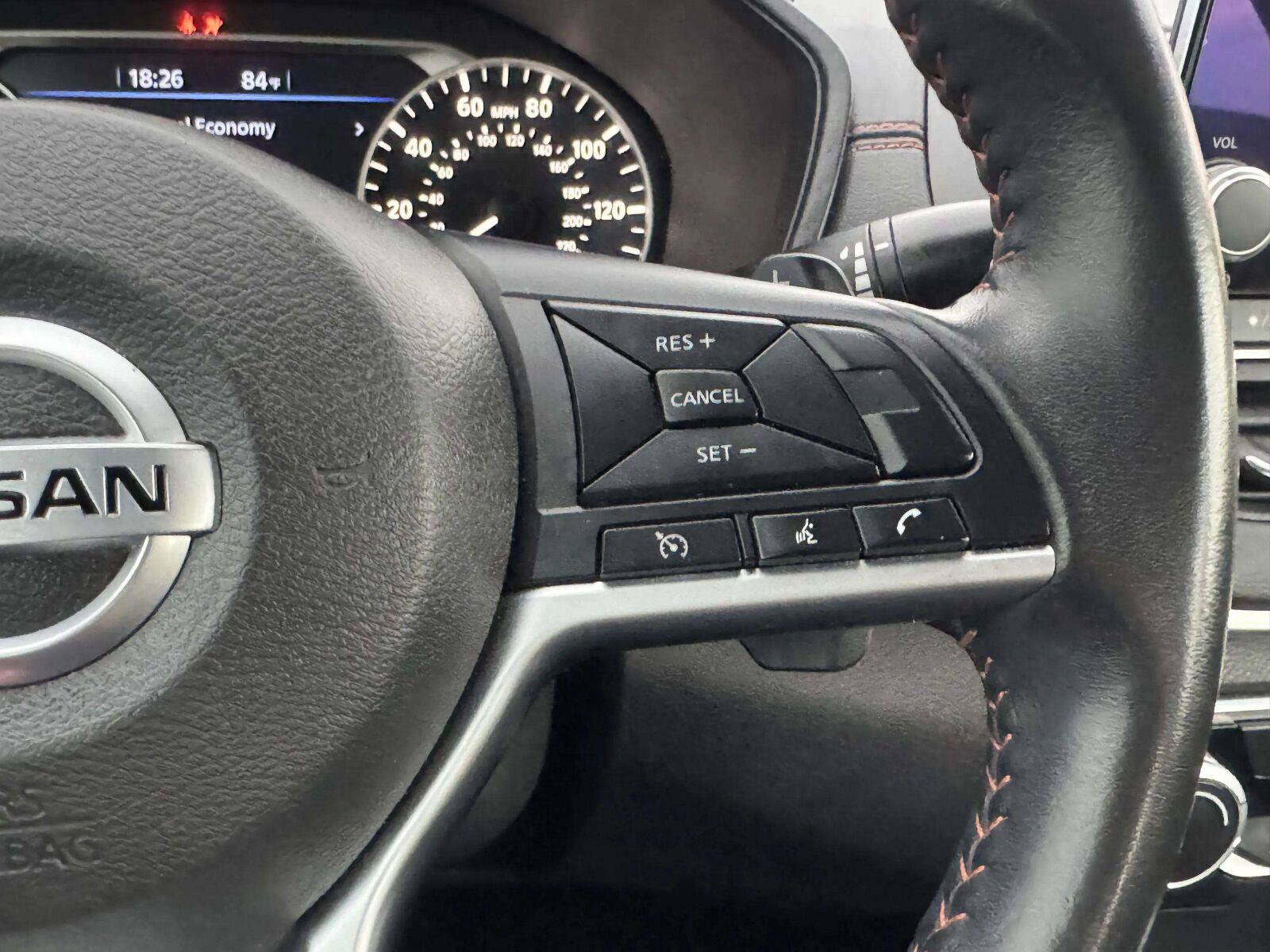 Used 2022 Nissan Altima 2.5 SR AWD/4WD image 28
