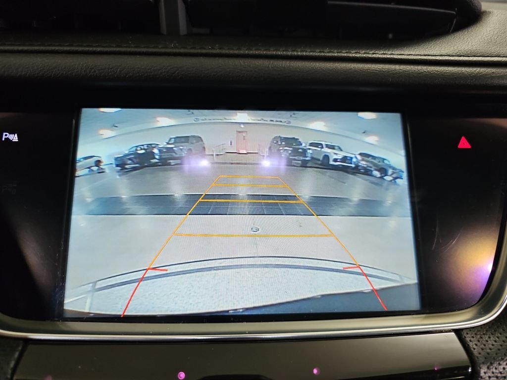 Used 2017 Cadillac XT5 Luxury w/ Driver Awareness Package AWD/4WD image 26