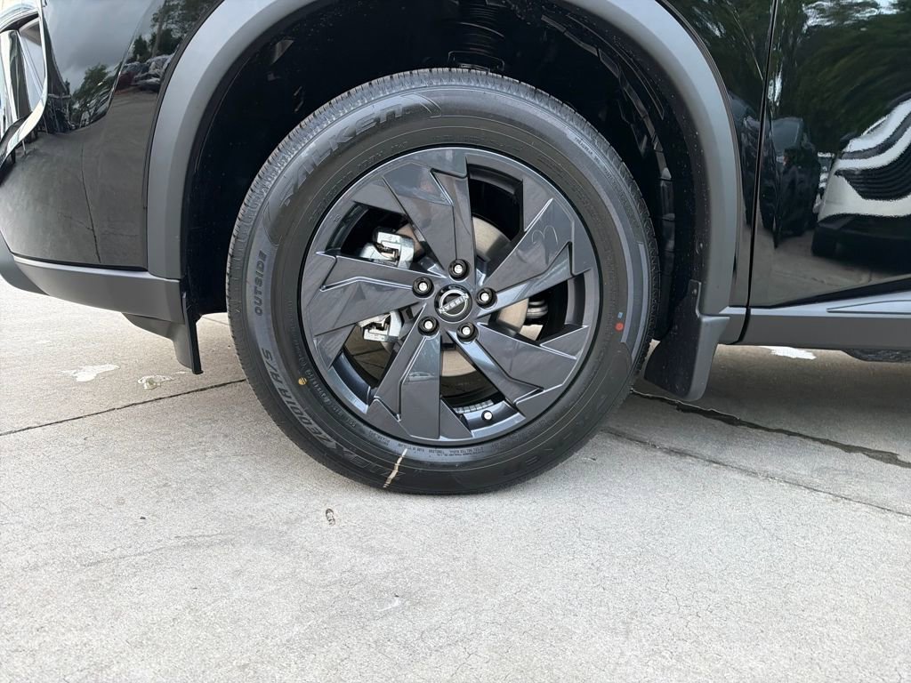 New 2026 Nissan Rogue SV image 11