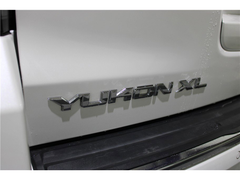 Used 2018 GMC Yukon XL Denali w/ Denali Ultimate Package image 22