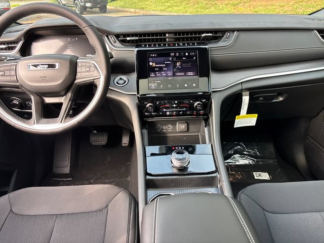 New 2026 Jeep Grand Cherokee Laredo X AWD/4WD image 10