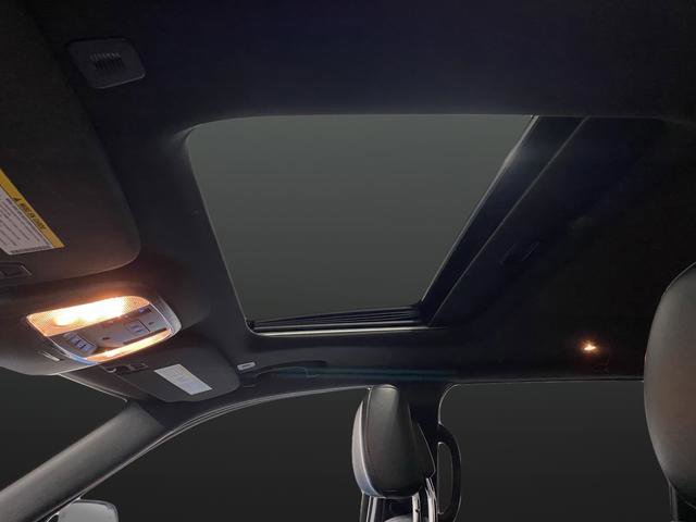 Used 2020 Jeep Grand Cherokee Limited image 11