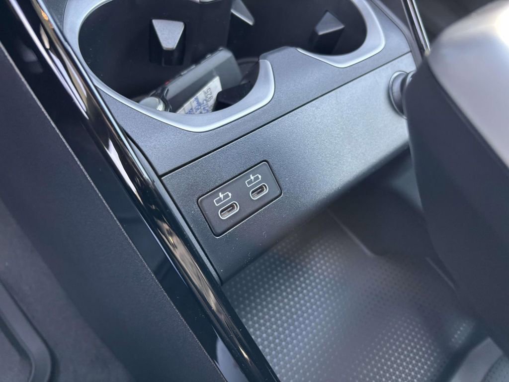 New 2026 BMW X1 xDrive28i w/ Convenience Package image 24