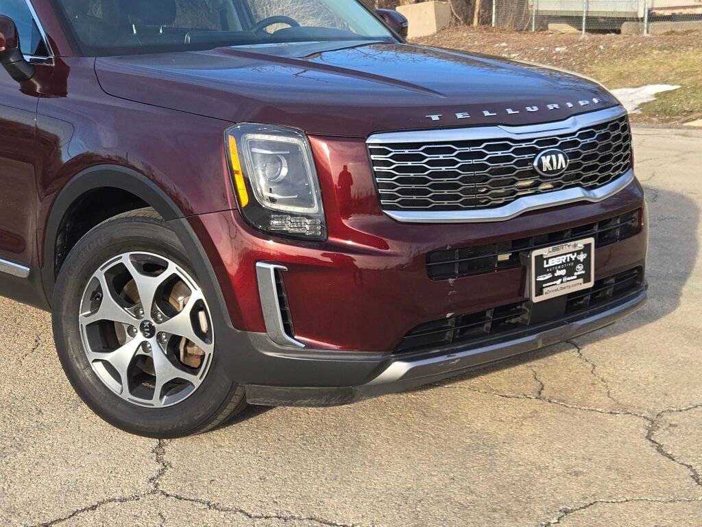 Used 2020 Kia Telluride EX image 2