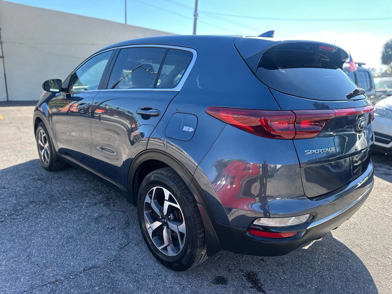 Used 2021 Kia Sportage LX FWD image 5