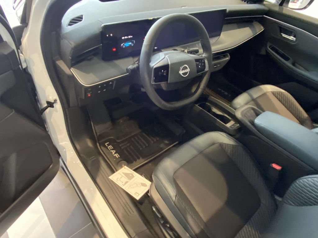 New 2026 Nissan Leaf Platinum+ FWD image 18
