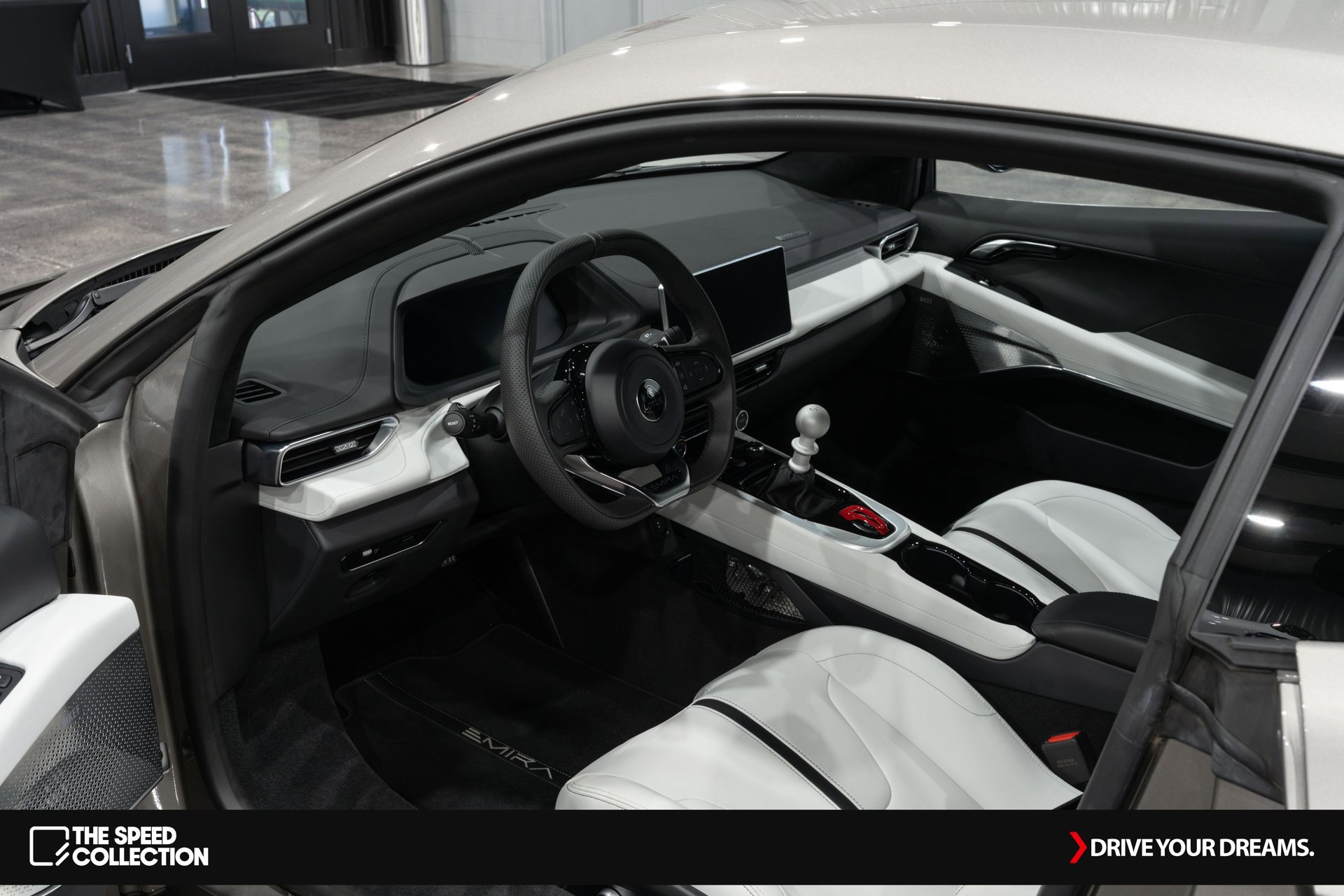 Used 2024 Lotus Emira First Edition image 12