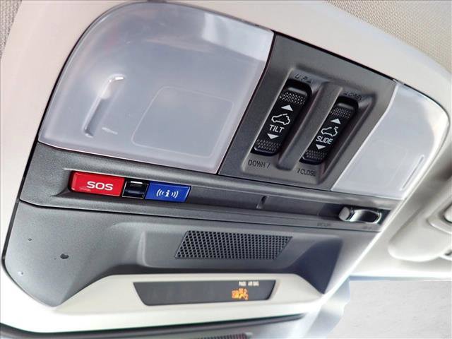 Certified 2025 Subaru Crosstrek 2.0i Premium image 26