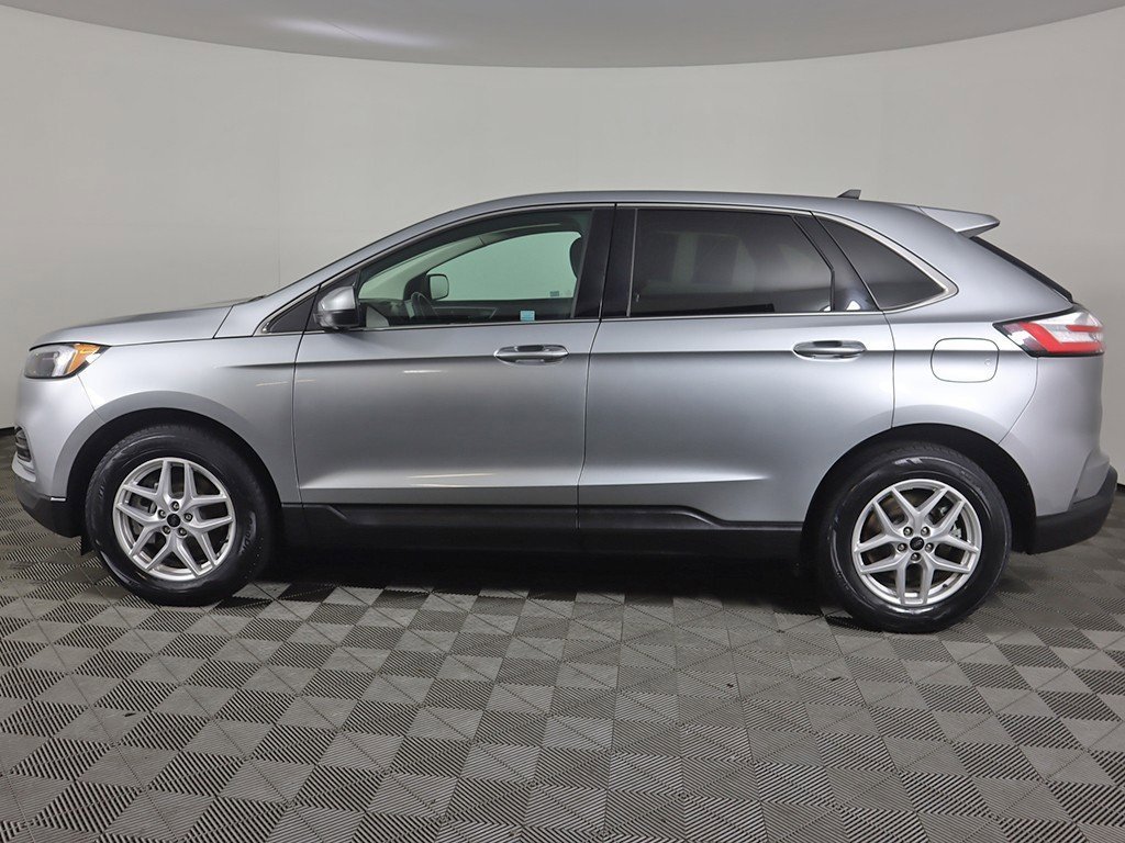 Used 2024 Ford Edge SEL image 15