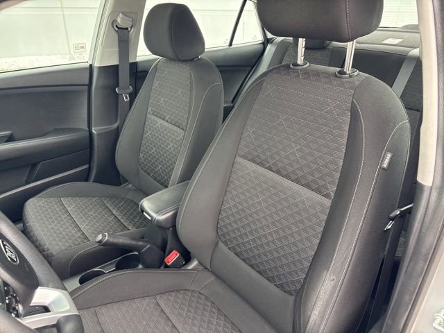 Used 2020 Kia Rio S image 26