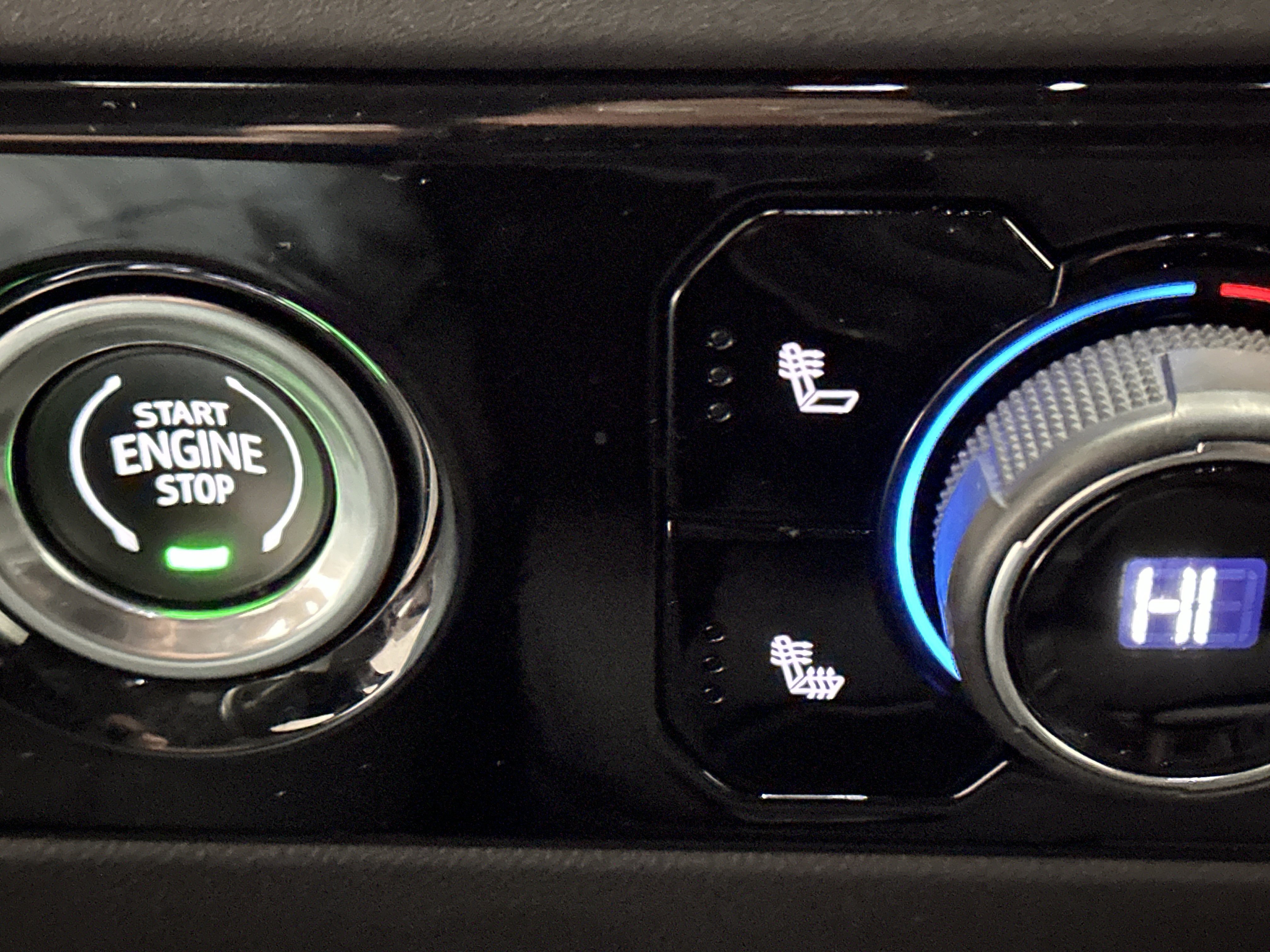 Used 2024 Chevrolet Silverado 1500 LT w/ Z71 Off-Road Package image 33