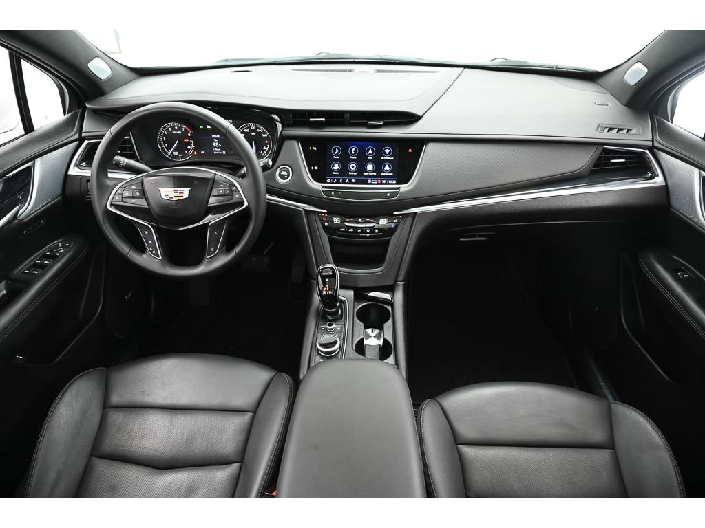 Certified 2025 Cadillac XT5 Premium Luxury image 29