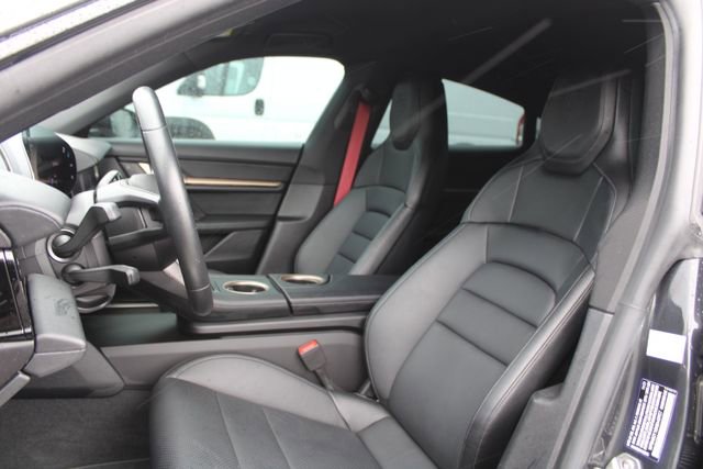 Used 2022 Porsche Taycan 4S image 35