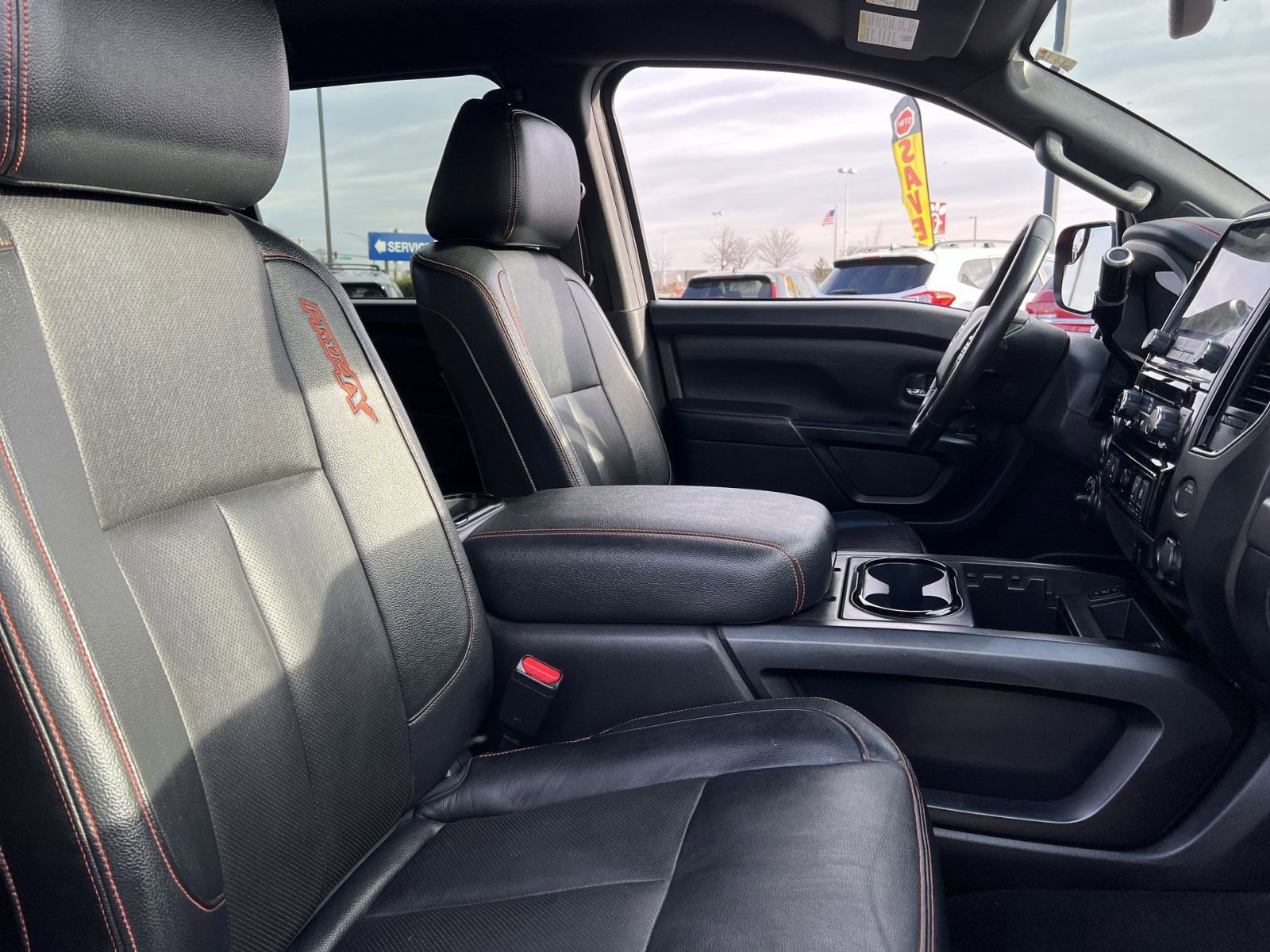 Used 2021 Nissan Titan PRO-4X w/ Pro-4x Convenience Package image 26