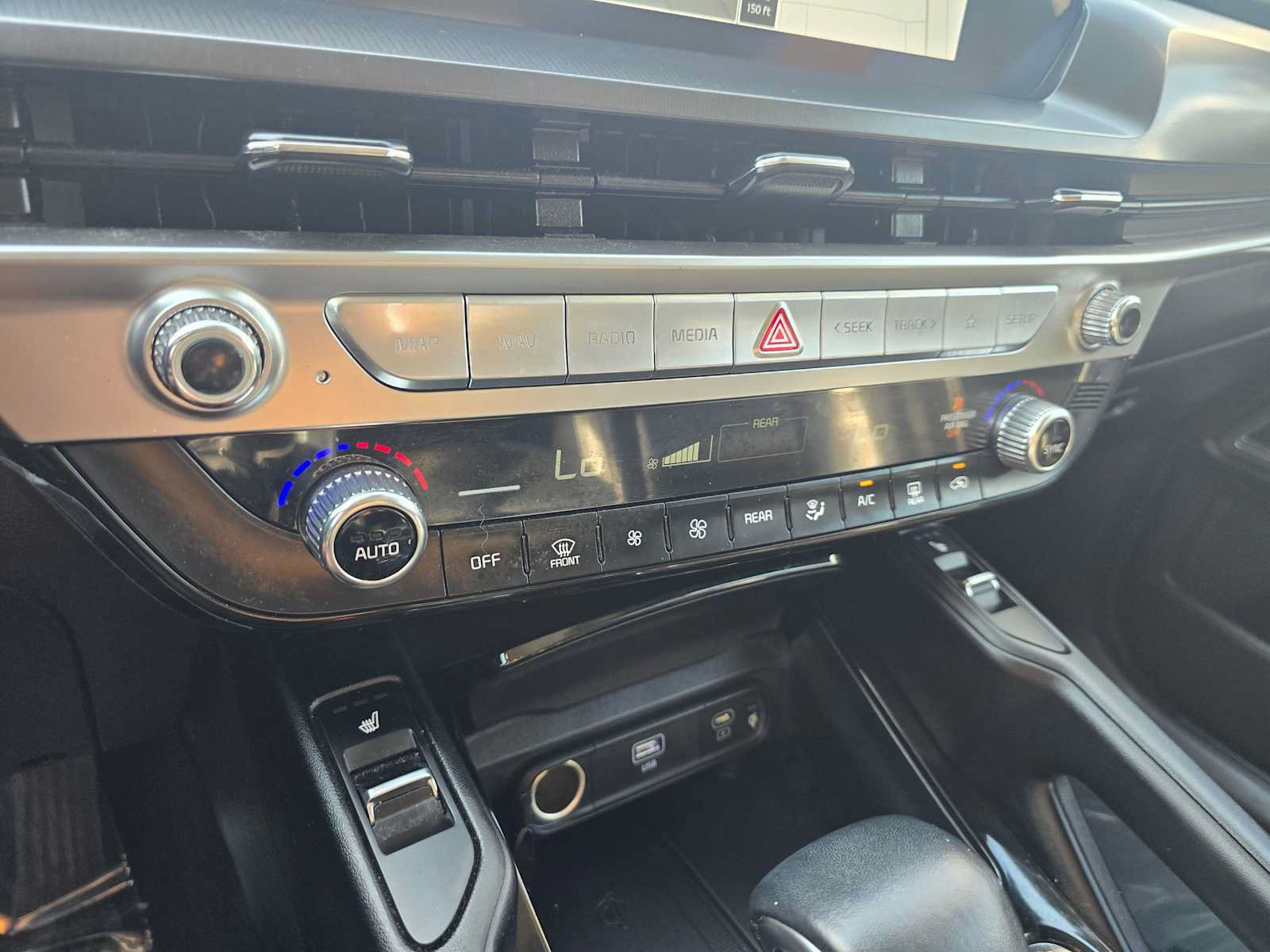 Used 2024 Kia Telluride S w/ S Sunroof Package AWD/4WD image 29